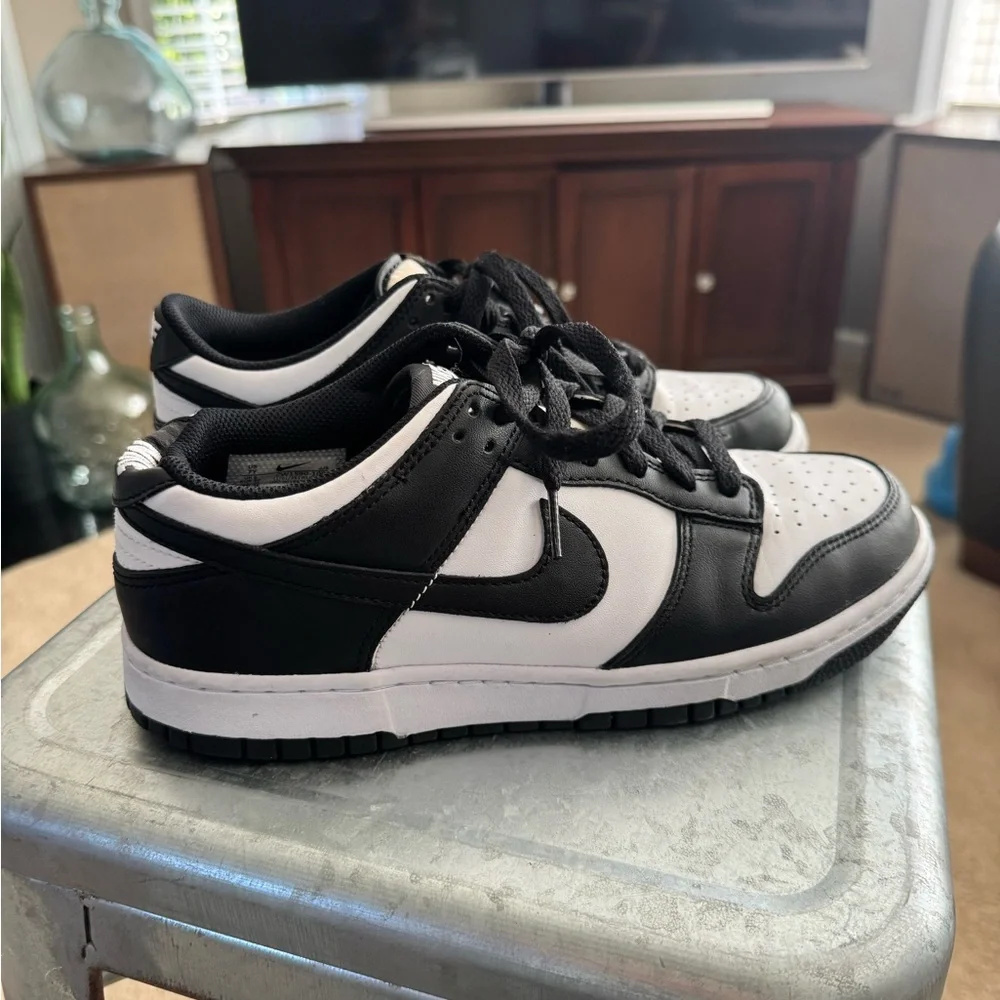 Nike Dunk Low Retro White Black Panda Kids 7Y DD1503-101 Shoes Sneakers - Picture 2 of 7